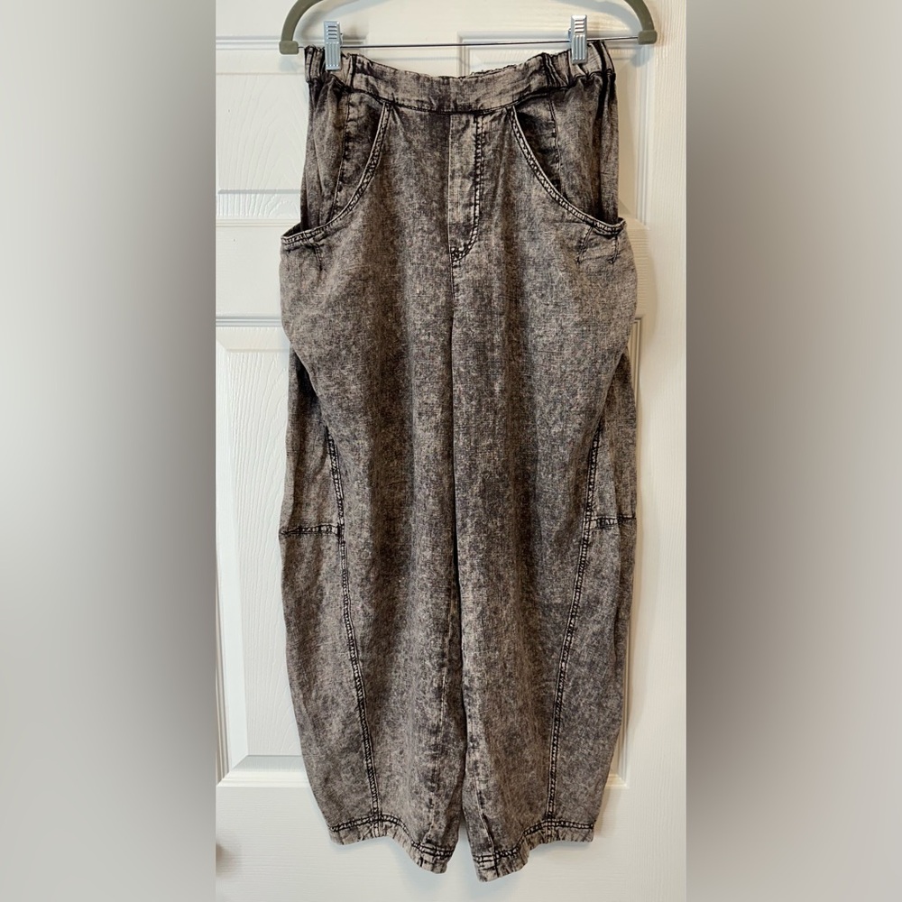 44. NWOT Free People High Road Washed Pull-On Barrel Pants - Picture 7 of 10